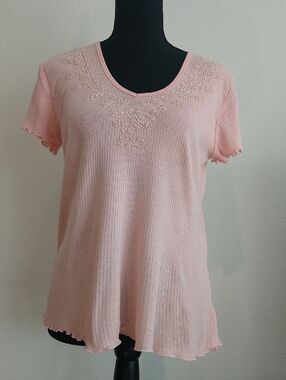 Faded Glory Light Pink Ribbed Short-Sleeve Top with Neckline Embroidery